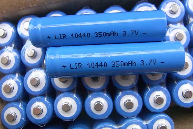 鋰電池生產車間濕度怎么控制？鋰電池車間用除濕機